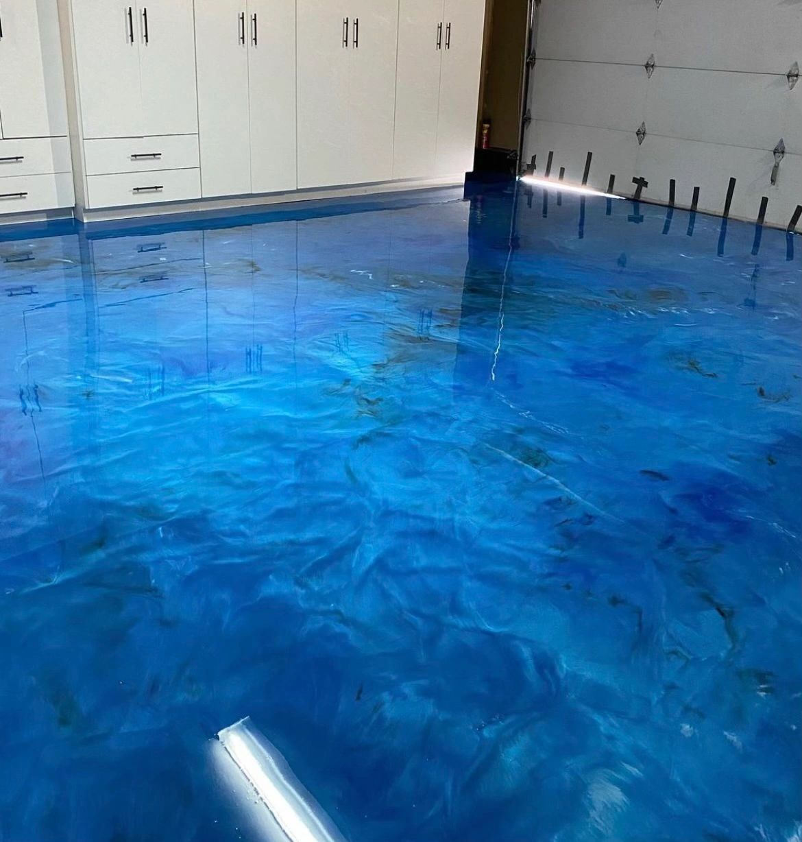 Metallic epoxy finish